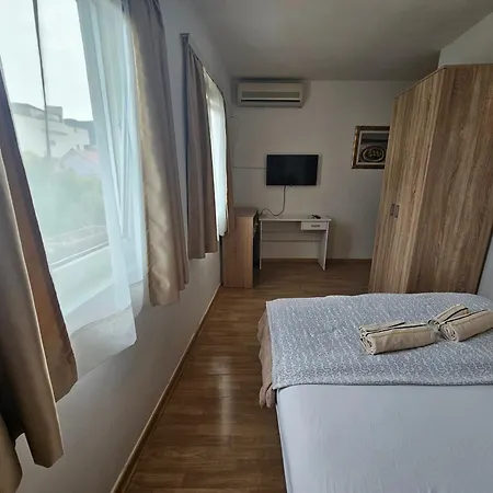 Pansion * Mostar