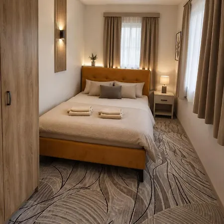 Pansion Apartamento *